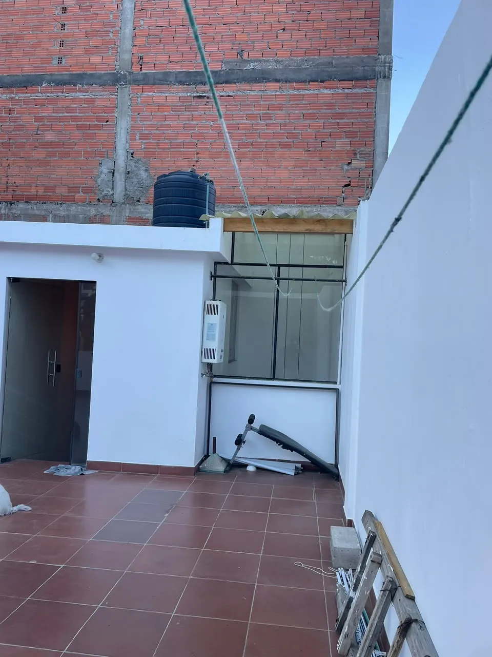 Terraza amplia del segundo piso